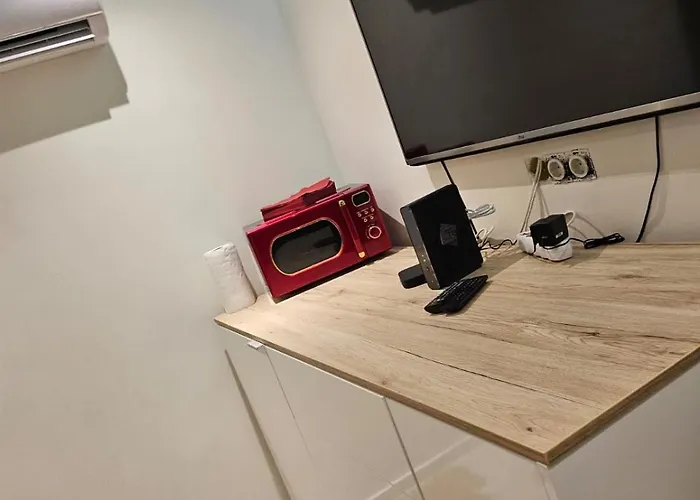 Roland Downtown- Parliament Apartamento *